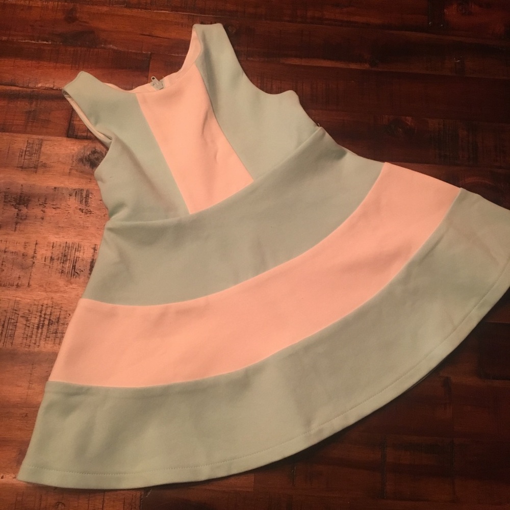 NWT Super Classy Children’s Place Dress,